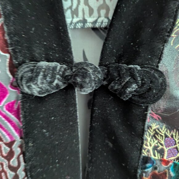 Chico's Velvet and "Chiffon" Topper - Size 3 - Multi Color - Picture 4 of 5